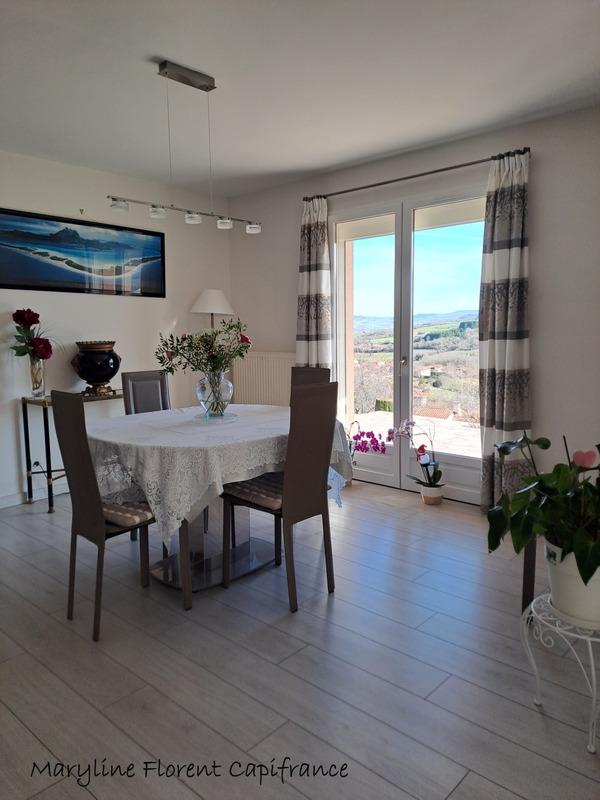 Maison - 173 m² - 7 pièces