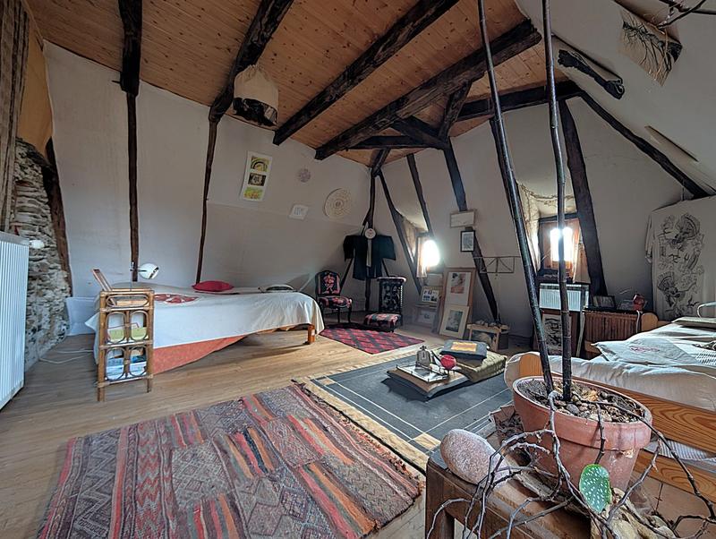 Maison - 200 m² - 5 pièces