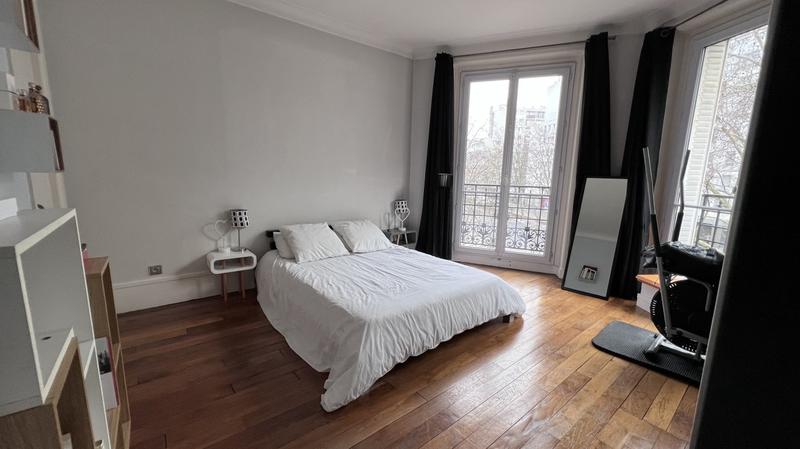Appartement - 80 m² - 3 pièces