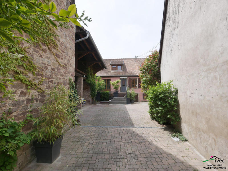 Maison - 122 m² - 6 pièces