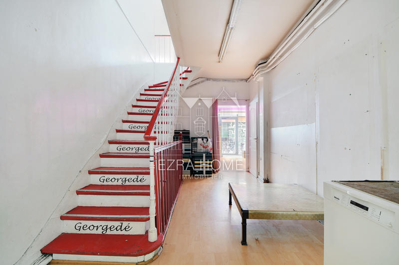 Local commercial - 200 m²