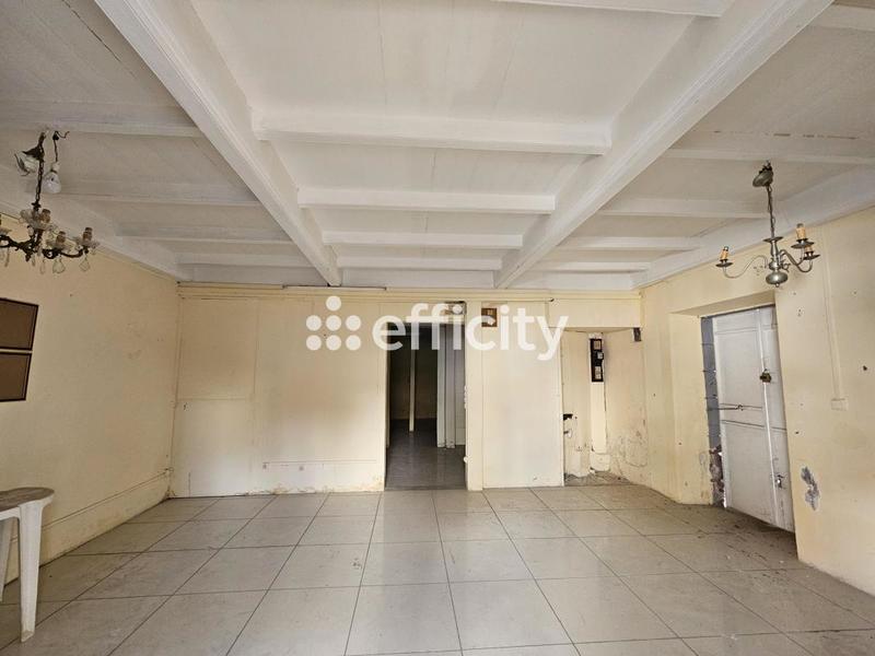 Maison - 102 m² - 4 pièces