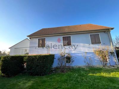 Maison - 82 m² - 5 pièces