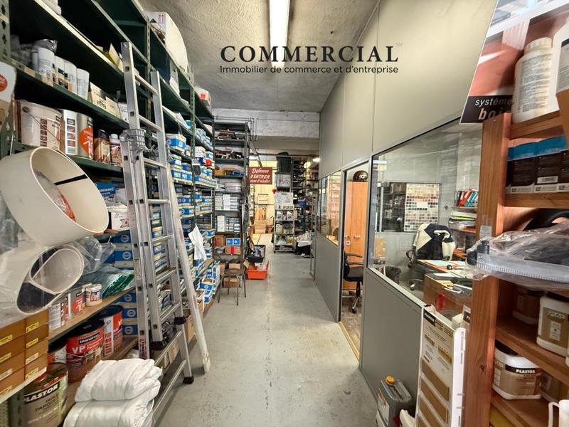 Local commercial - 122 m²