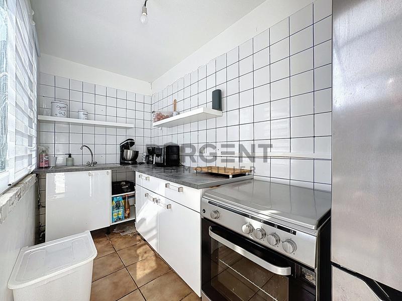 Maison - 211 m² - 10 pièces