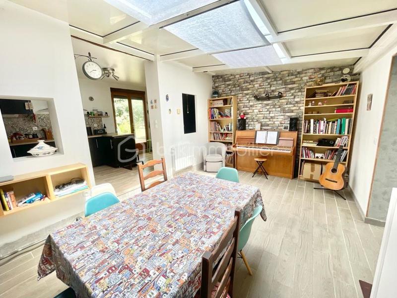 Maison - 100 m² - 5 pièces