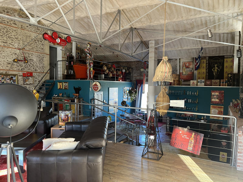 Mas - 315 m² - 5 pièces