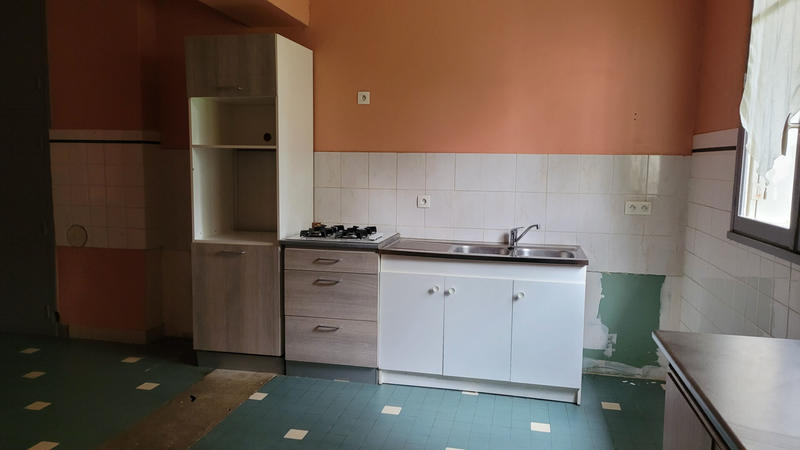 Maison - 215 m² - 8 pièces