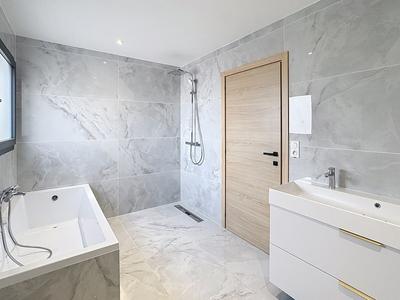 Maison - 155 m² - 5 pièces