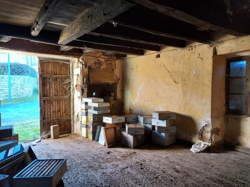 Grange - 200 m² - 3 pièces