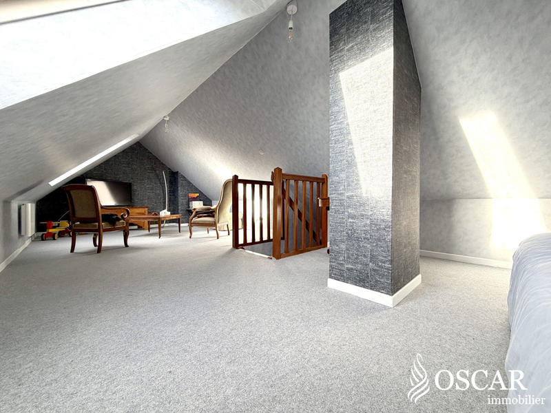 Maison - 107 m² - 6 pièces