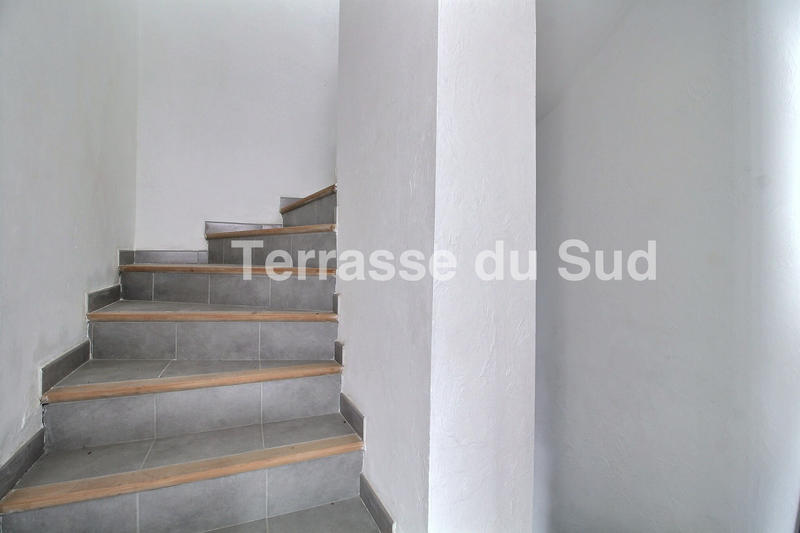 Immeuble - 84 m² - 5 pièces