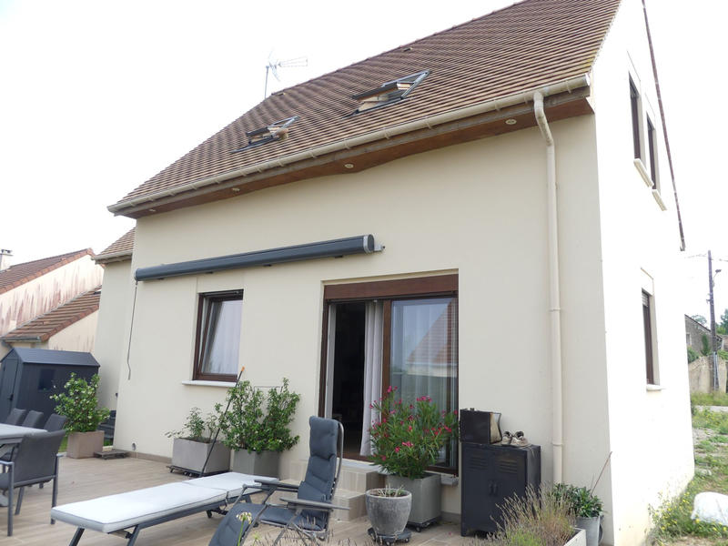 Maison - 91 m² - 4 pièces
