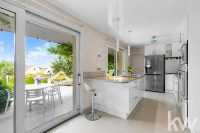 Maison d'architecte - 350 m² - 10 pièces