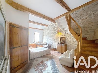 Appartement - 200 m² - 5 pièces