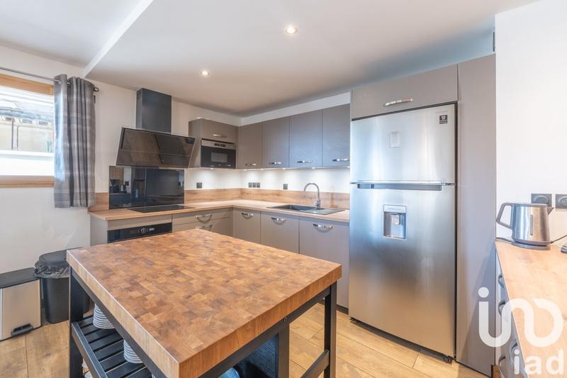 Appartement - 165 m² - 6 pièces