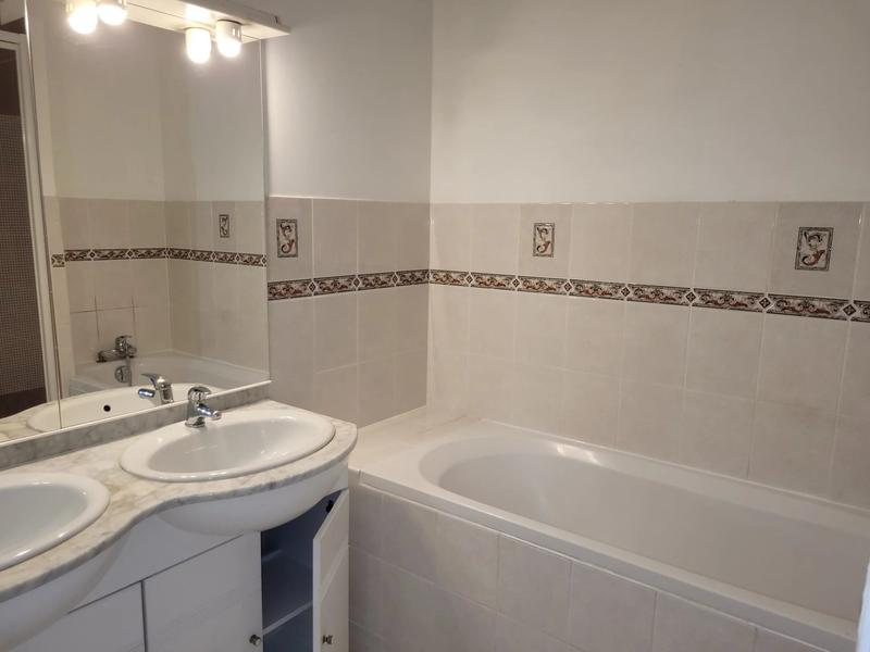 Appartement - 80 m² - 3 pièces