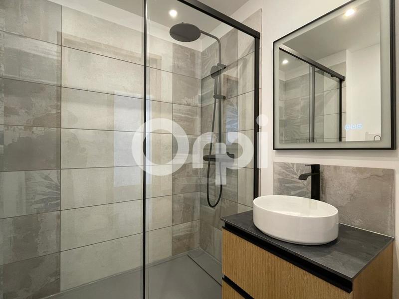 Appartement - 79 m² - 3 pièces