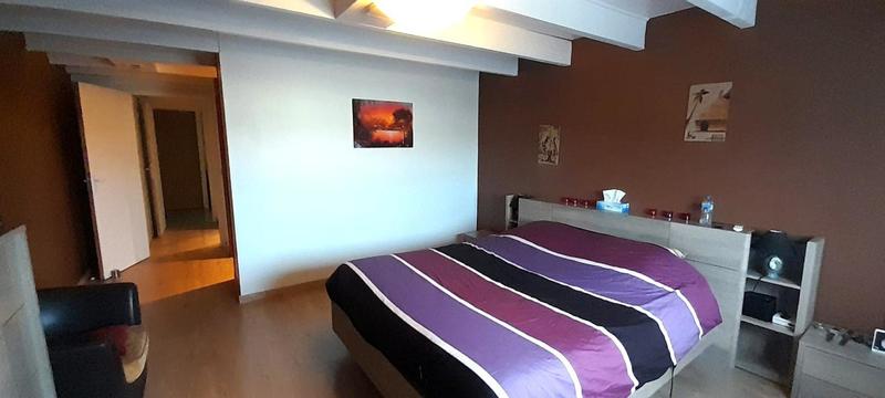 Local commercial - 938 m² - 9 pièces