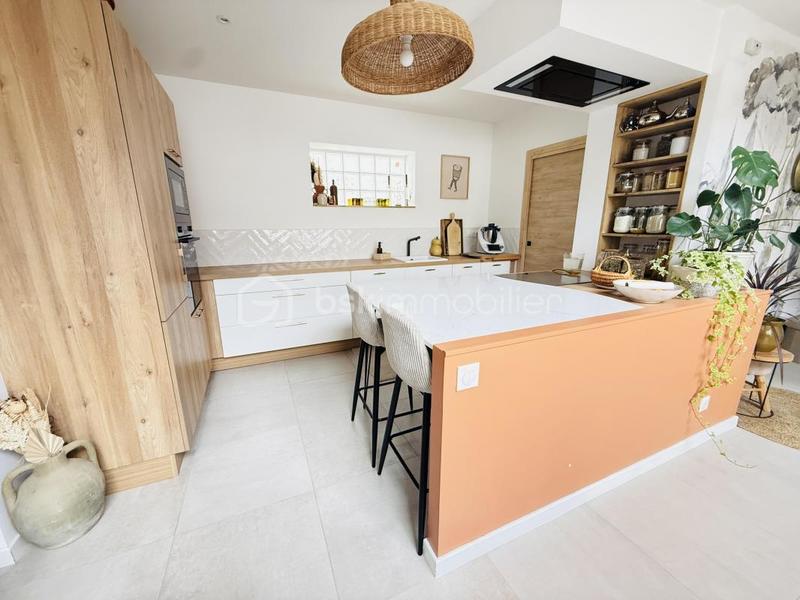 Maison - 150 m² - 6 pièces