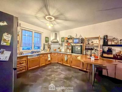 Maison - 95 m² - 4 pièces