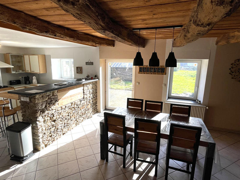 Maison - 103 m² - 5 pièces