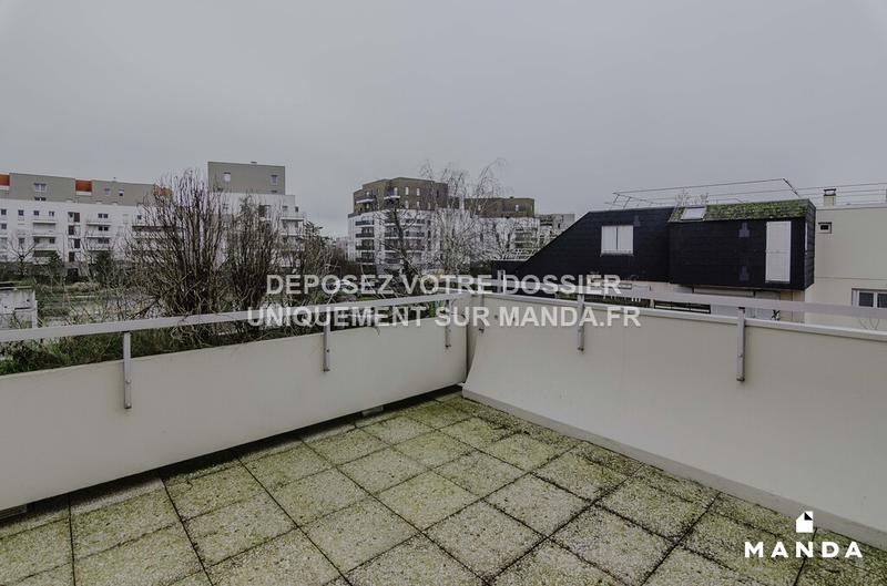 Chambre - 11 m² - 4 pièces