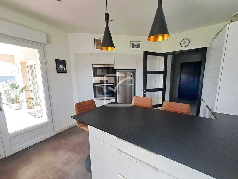 Maison - 114 m² - 6 pièces