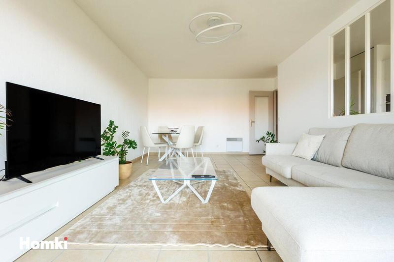 Appartement - 60 m² - 2 pièces