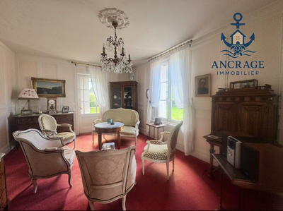 Maison ancienne - 290 m² - 6 pièces