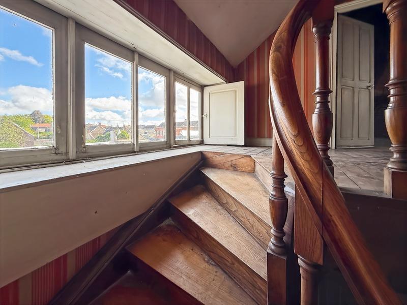 Maison bourgeoise - 242 m² - 7 pièces