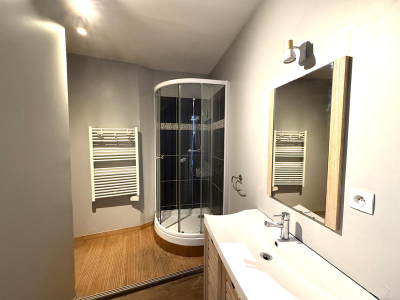 Maison - 96 m² - 4 pièces