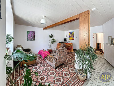 Maison - 157 m² - 6 pièces