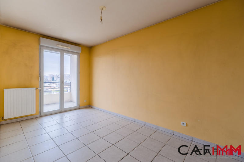 Appartement - 90 m² - 4 pièces