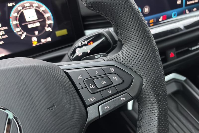 Volkswagen t-Roc Etsi 150 Dsg7 R-Line Plus