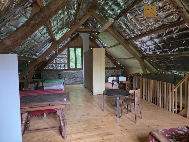 Maison ancienne - 100 m² - 2 pièces