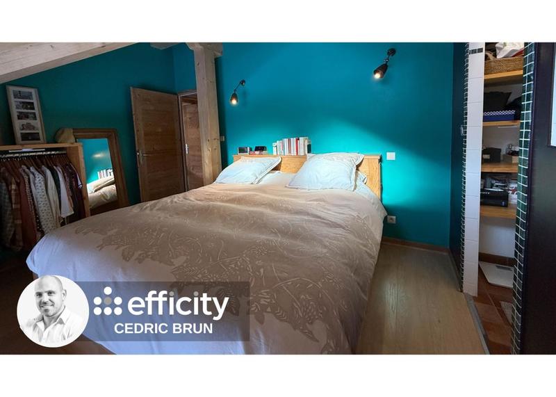 Châlet - 201 m² - 7 pièces