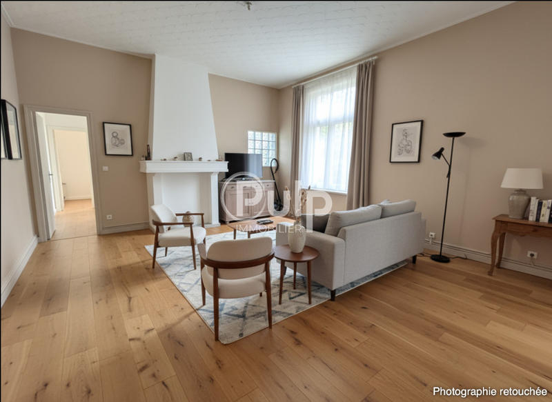 Maison - 191 m² - 8 pièces