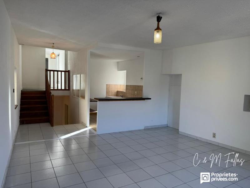 Maison de village - 100 m² - 6 pièces