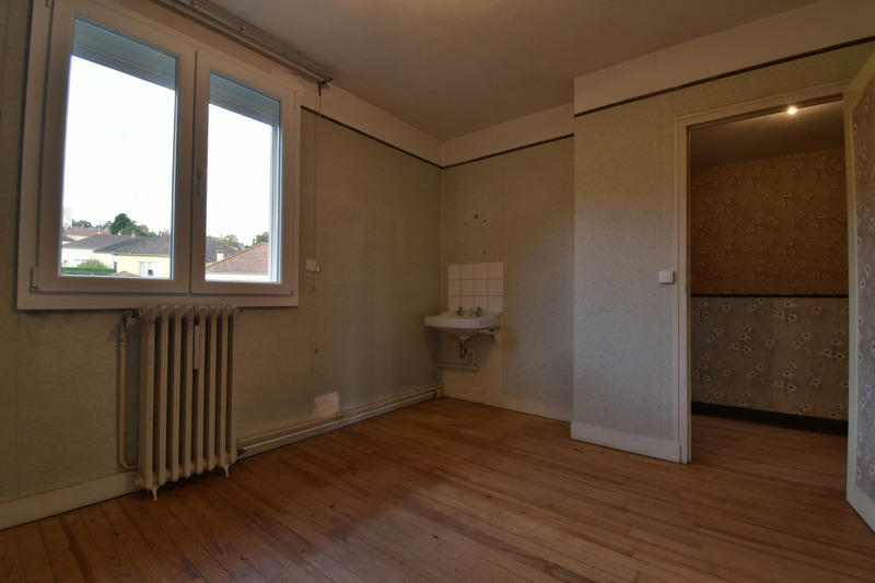 Maison - 81 m² - 5 pièces