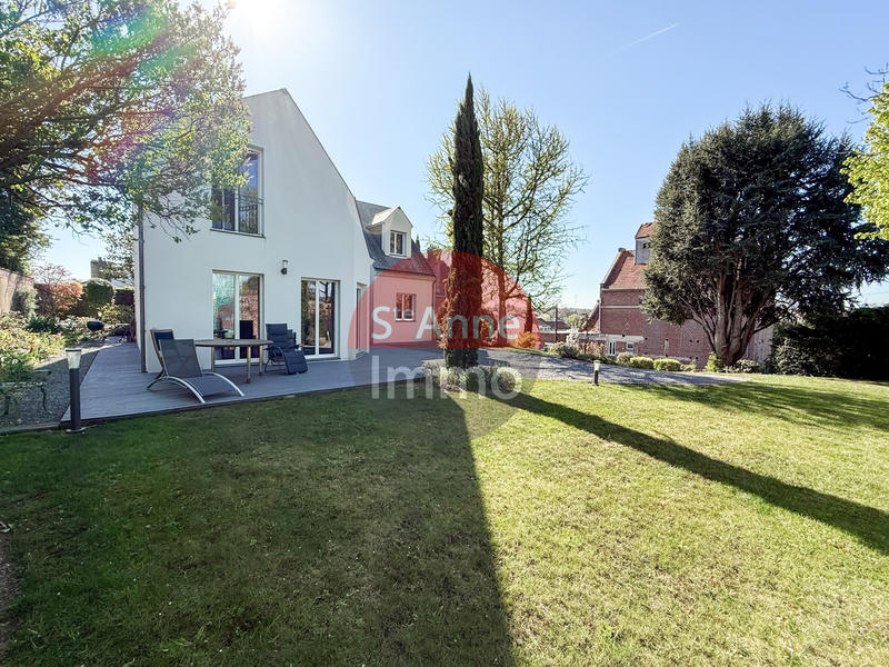 Maison - 160 m² - 6 pièces