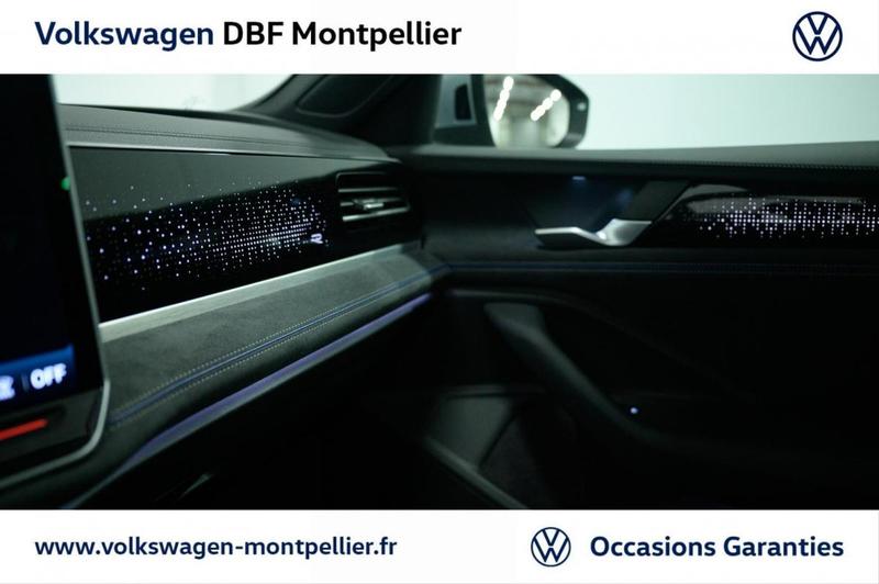 Volkswagen Passat 1.5 eTSI Opf 150 Dsg7 R-Line