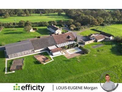 Maison de campagne - 560 m² - 34 pièces