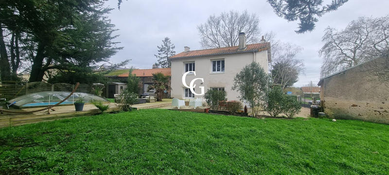 Maison - 130 m² - 6 pièces