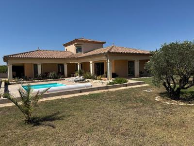 Maison - 155 m² - 5 pièces