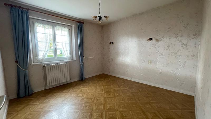 Maison - 142 m² - 7 pièces