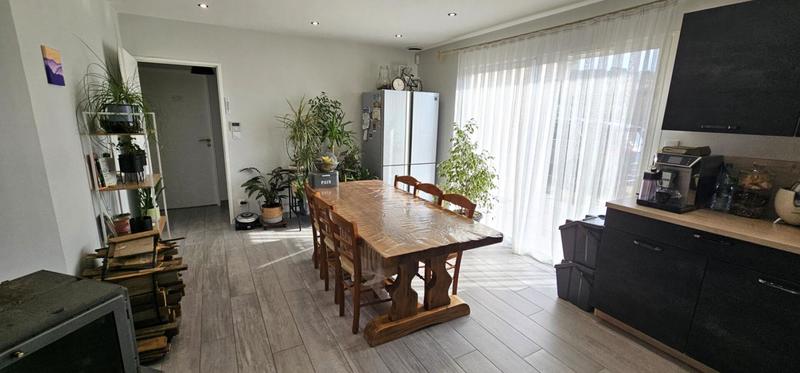 Maison - 105 m² - 5 pièces