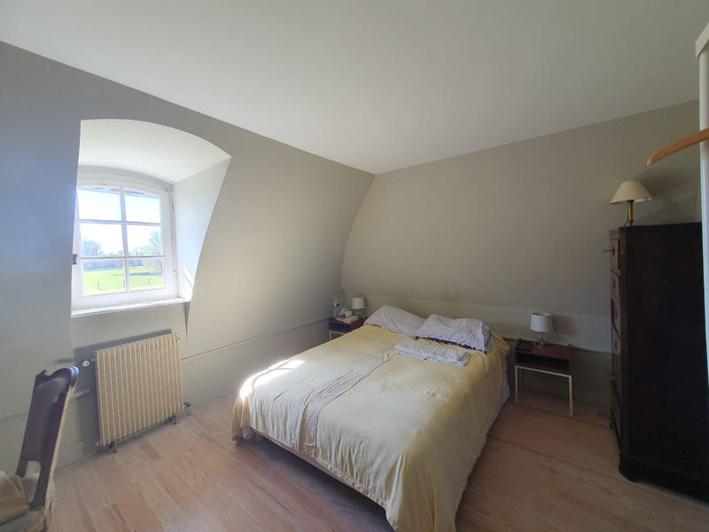 Maison - 200 m² - 10 pièces