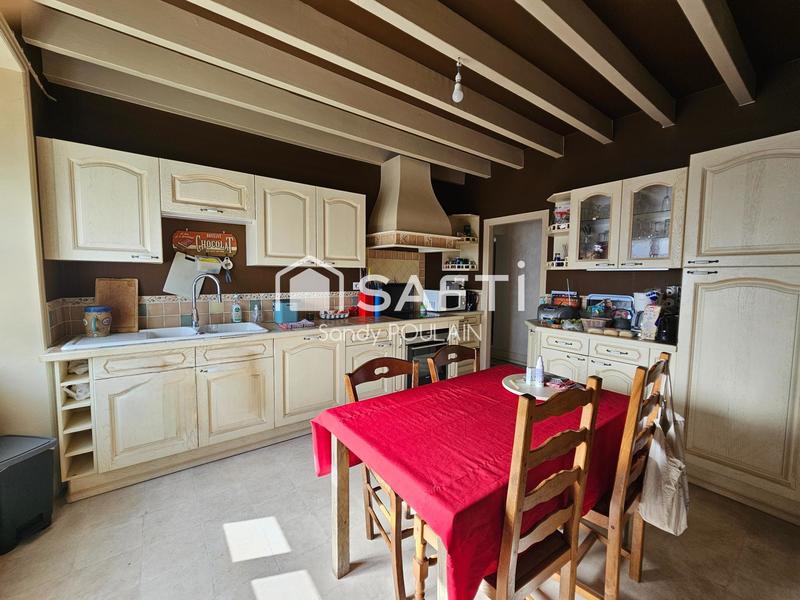 Maison - 143 m² - 5 pièces