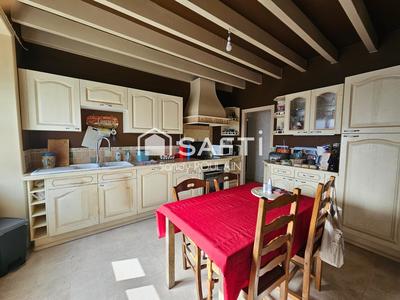 Maison - 143 m² - 5 pièces